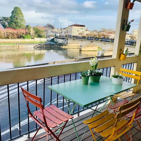 "Au Fil De La Charente" - Coeur De Saintes - Wifi Clim - Classe 4 Etoiles - 4 Pers ภายนอก รูปภาพ