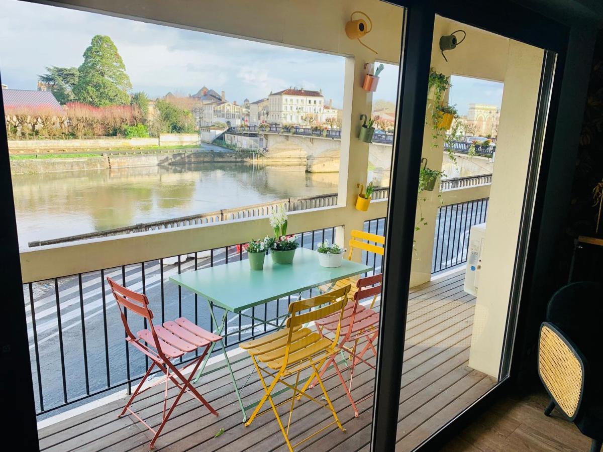 "Au Fil De La Charente" - Coeur De Saintes - Wifi Clim - Classe 4 Etoiles - 4 Pers ภายนอก รูปภาพ